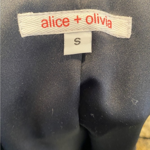 ALICE + OLIVIA Velvet blazer Size Small - Picture 3 of 4